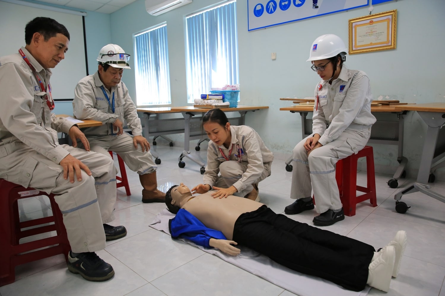 Huấn luyện an toàn lao động cho cá nhân